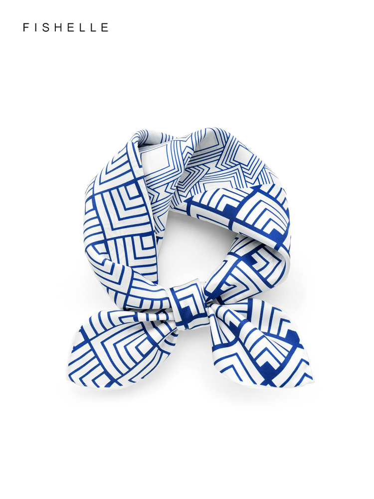 Silk Neck Scarf - Женский саржевый шарф с геометрическим принтом,