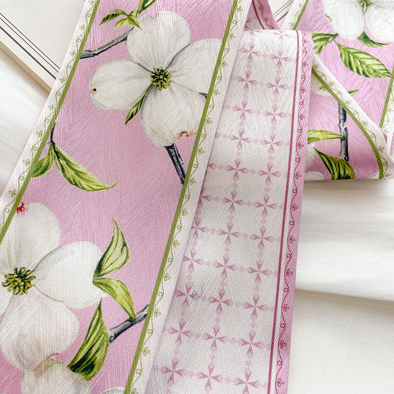 Корейский шелковый атласный дл – обзор и цена Silk Neck Scarf